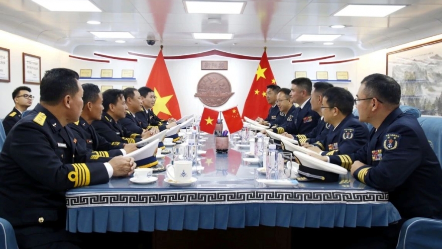 Vietnam and China navies meet ahead of joint patrol and training